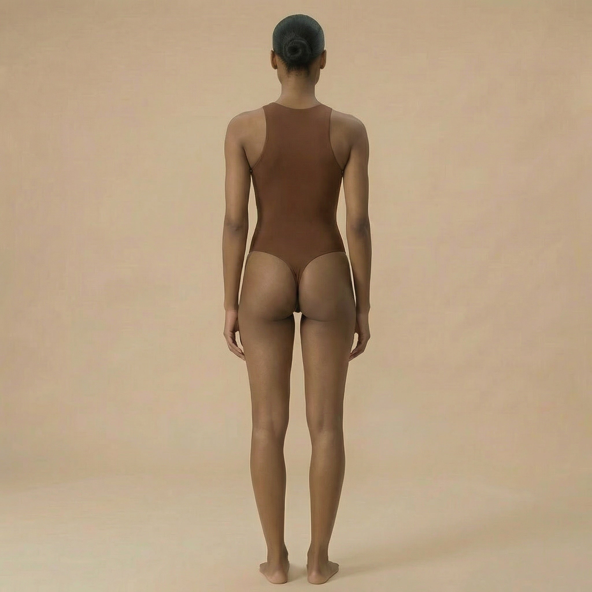 LIVIA_SLS_Braun_hinten