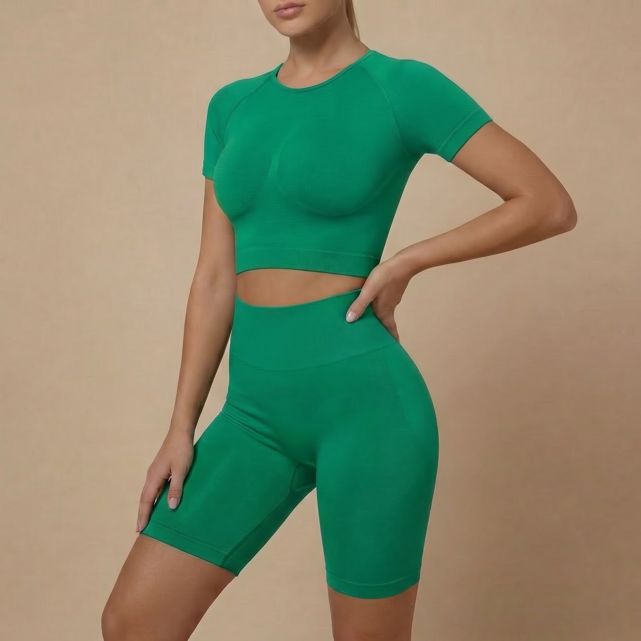 DIVINA™ Push-UP Short Sleeve Top